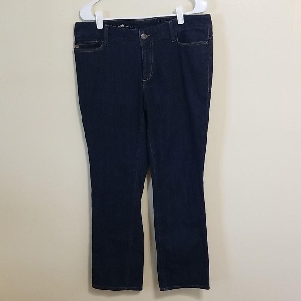 Eddie Bauer Women's Classic Curvy Dark Blue Straight Leg Cotton Denim Jeans - 10